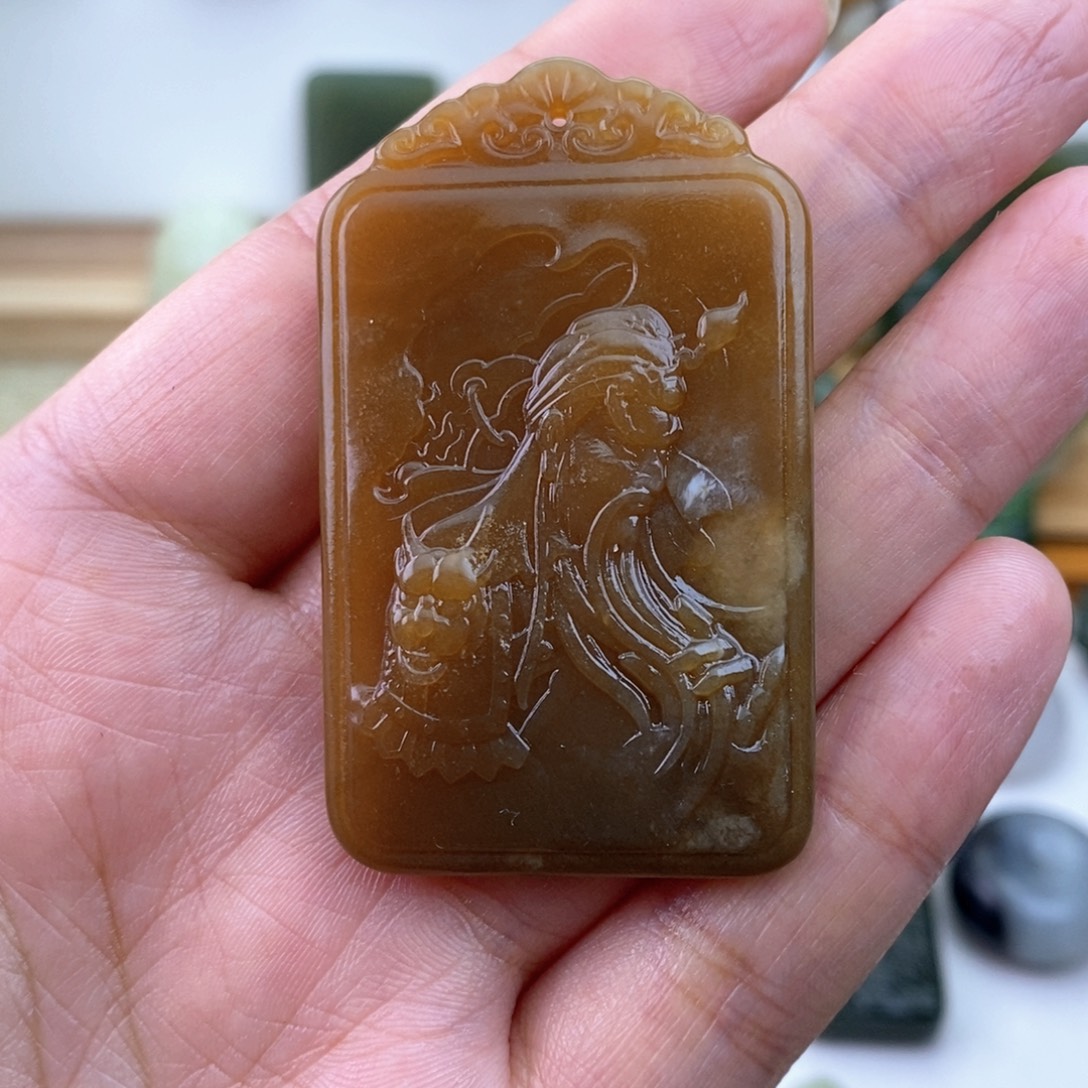 和田玉未镶嵌颈饰微包容有结构棉点