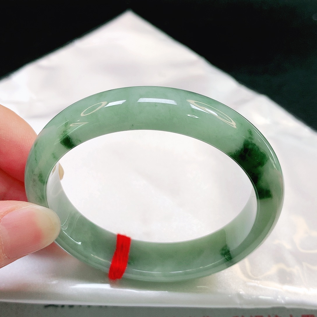 翡翠手镯（贵妃镯）未镶嵌29号