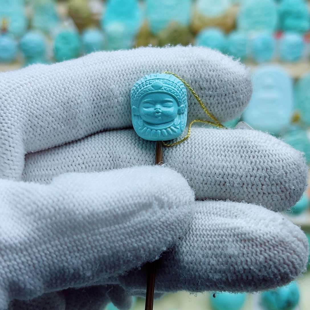 绿松石未镶嵌珠宝奇石