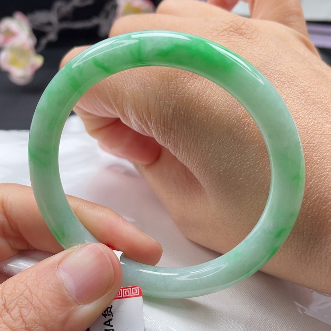 翡翠未镶嵌手镯圆条12