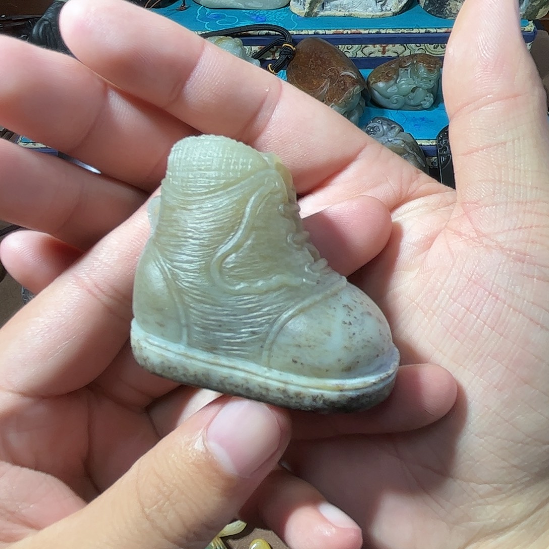 丁***根和田玉未镶嵌把件