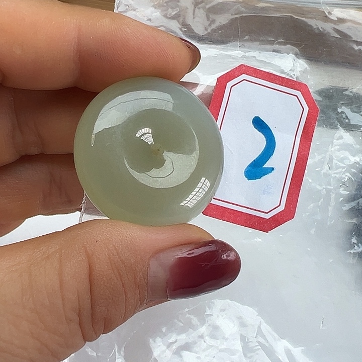 和田玉未镶嵌颈饰D****E