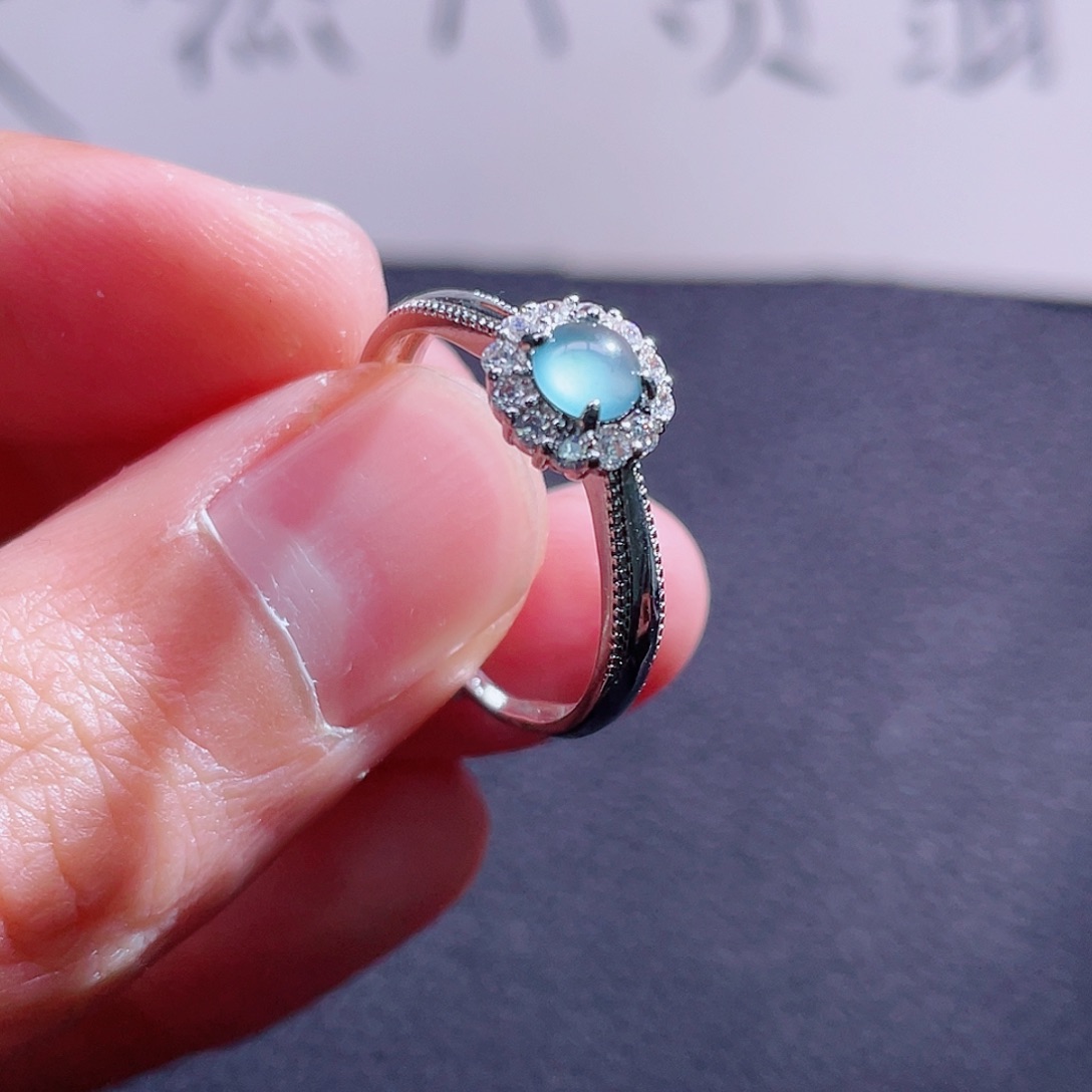 翡翠颈饰未镶嵌88888888