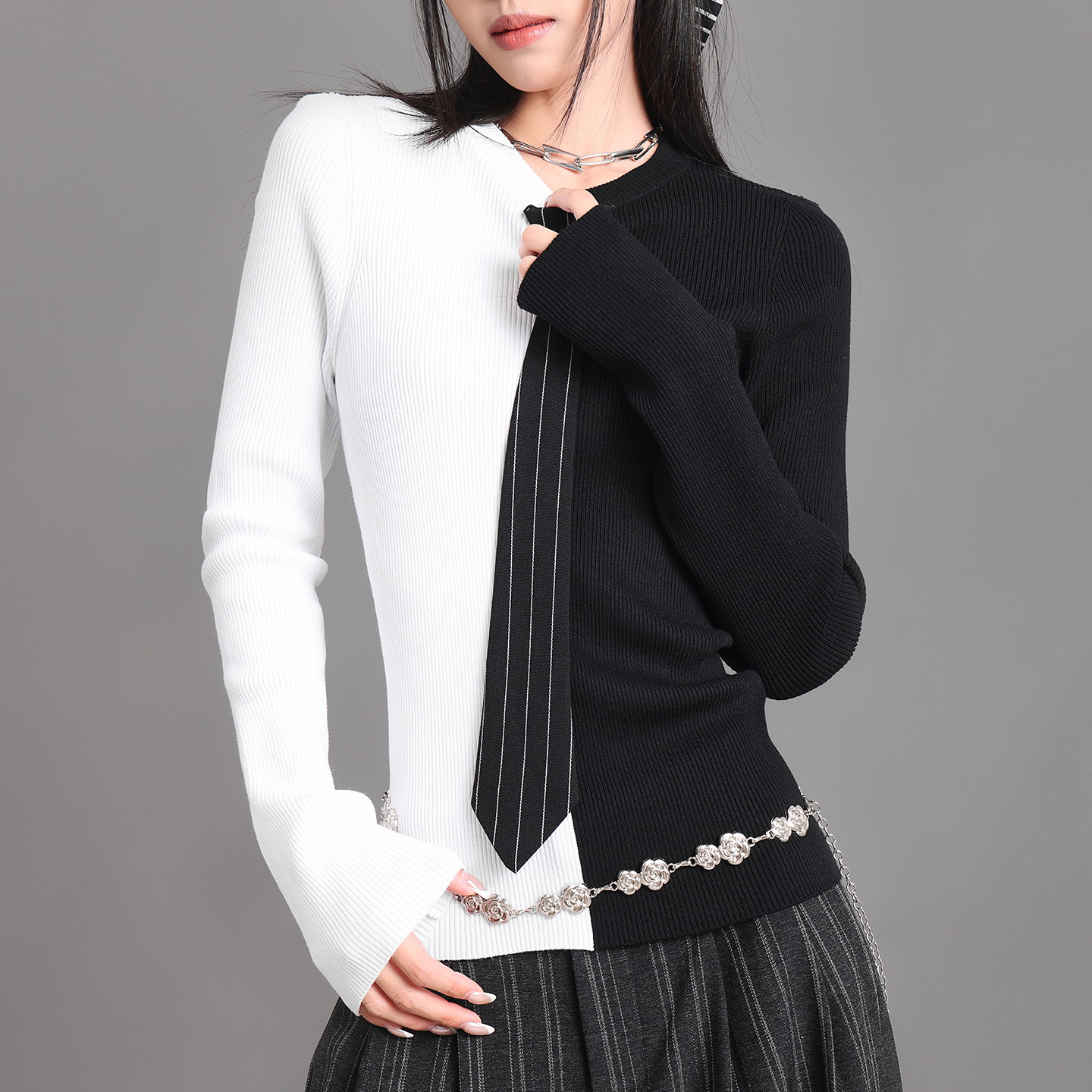 KEN STUDIO秋季新款黑白拼色长袖针织衫女领带装饰显瘦内搭上衣