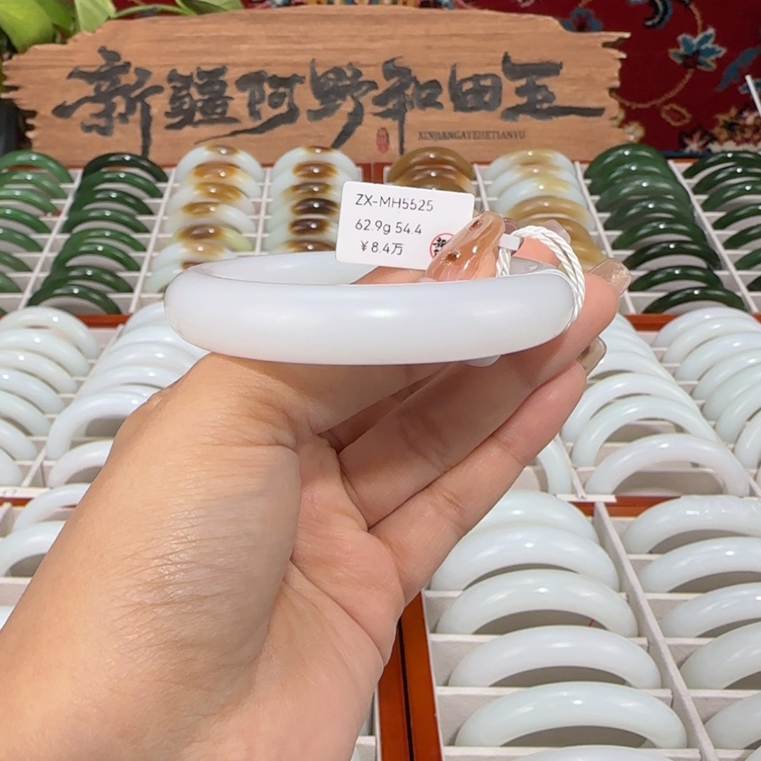 和田玉未镶嵌手镯新疆且末老料油熟白润手镯