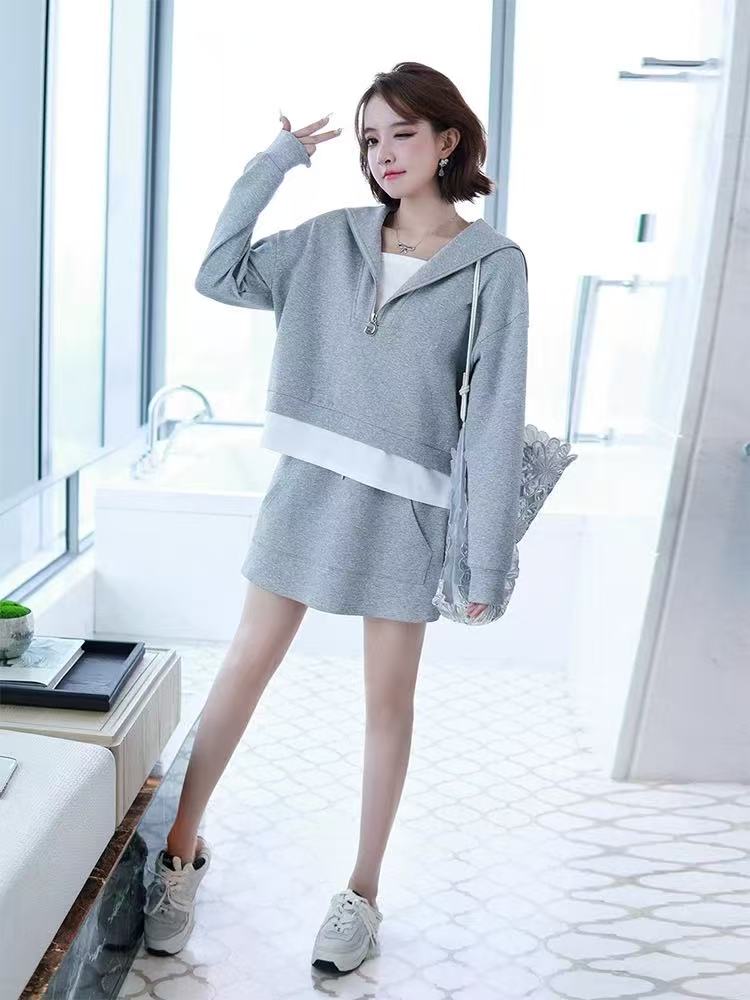 0581 洋气套装大翻领撞色假两件上衣+半裙烫钻套装8203