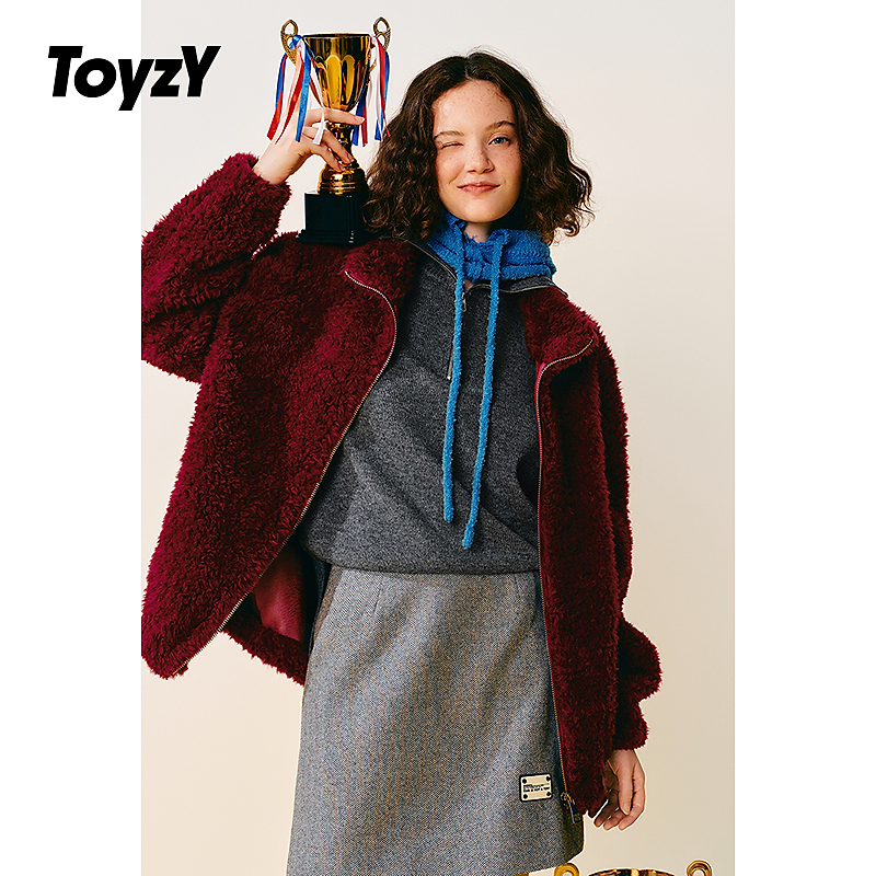 ToyzY24冬新款安可拉红羊毛颗粒绒宽松立领外套女ZC34510200