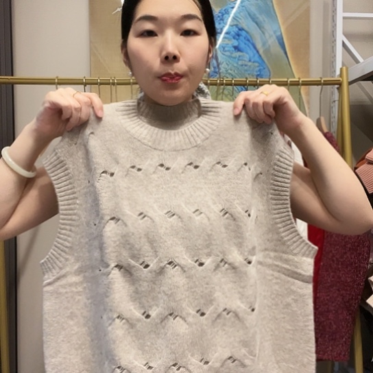 特价马甲镂空款套头