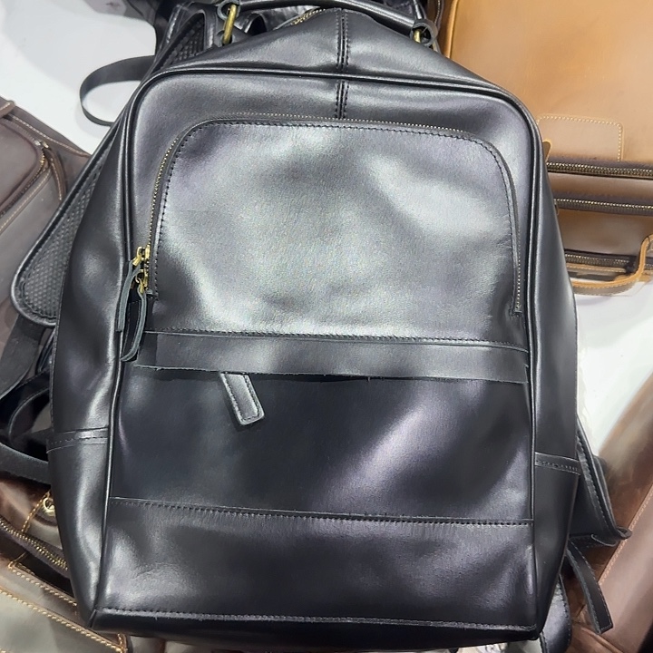 小牛皮（革）牛皮（革）头层牛皮079