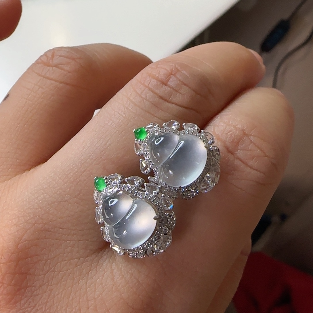 翡翠18K金镶嵌耳饰天然翡翠