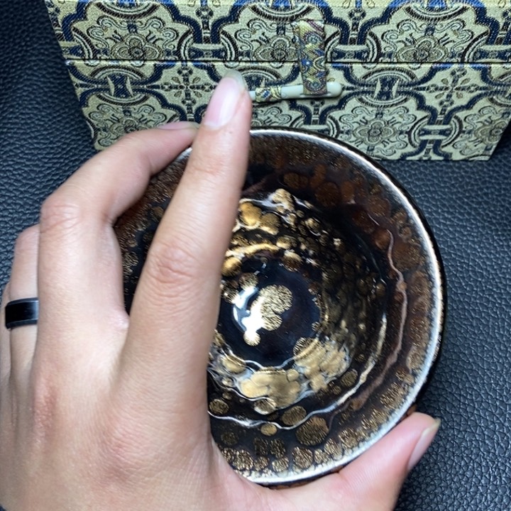 茶盏随*1111111111111