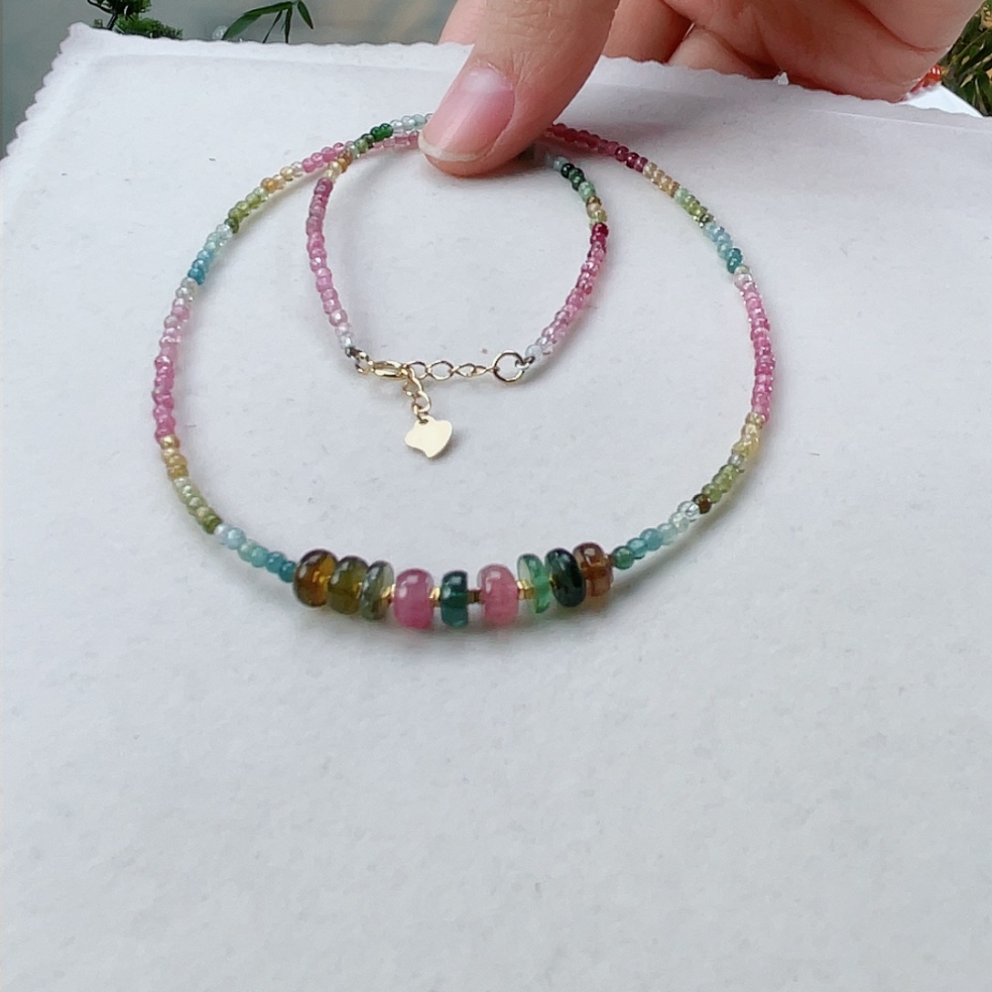 碧玺颈饰未镶嵌碧玺