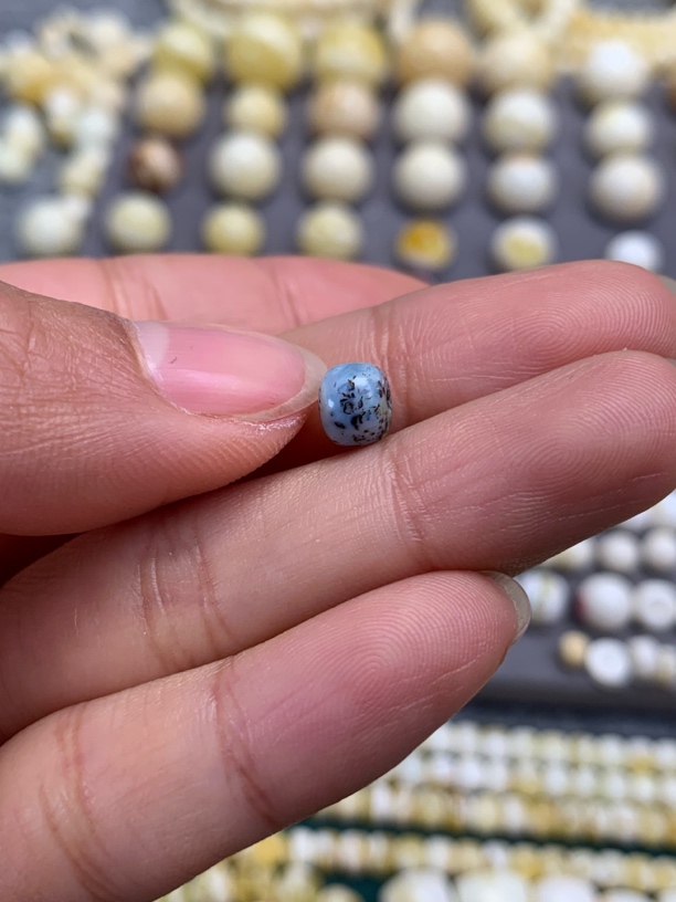 蜜蜡天空蓝奥利奥老型6.5*5.2mm