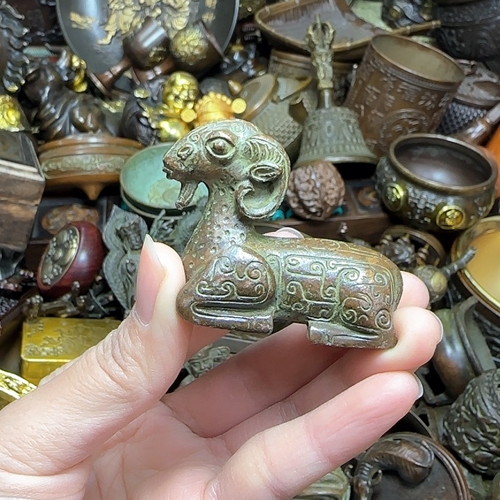 铜材质文玩客厅家具摆件