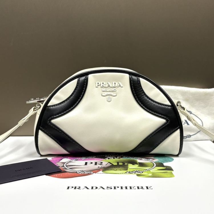 95新 Prada/普拉达 /KIKI/单肩包/15576621