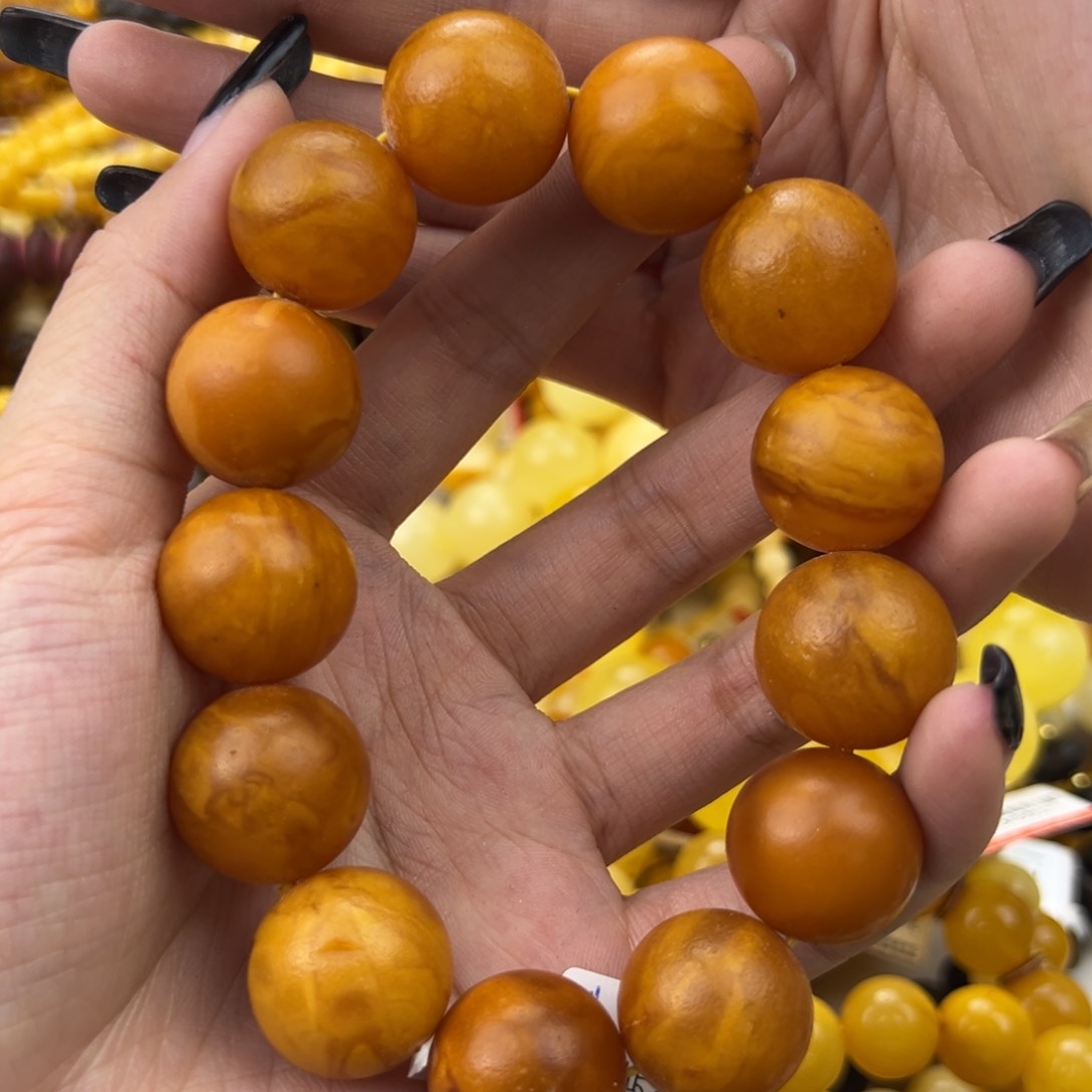 琥珀珠宝奇石未镶嵌