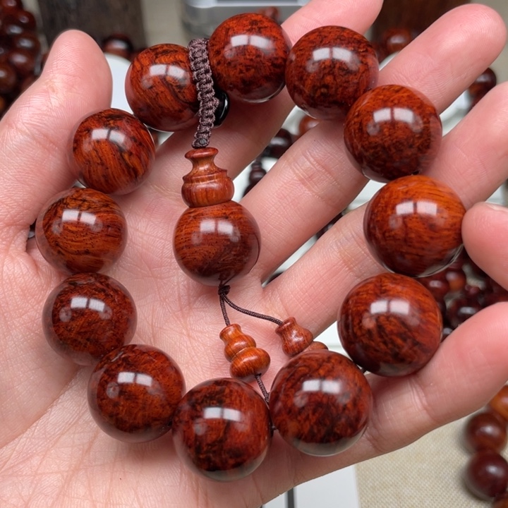 听***雨黄花梨/降香黄檀2.0