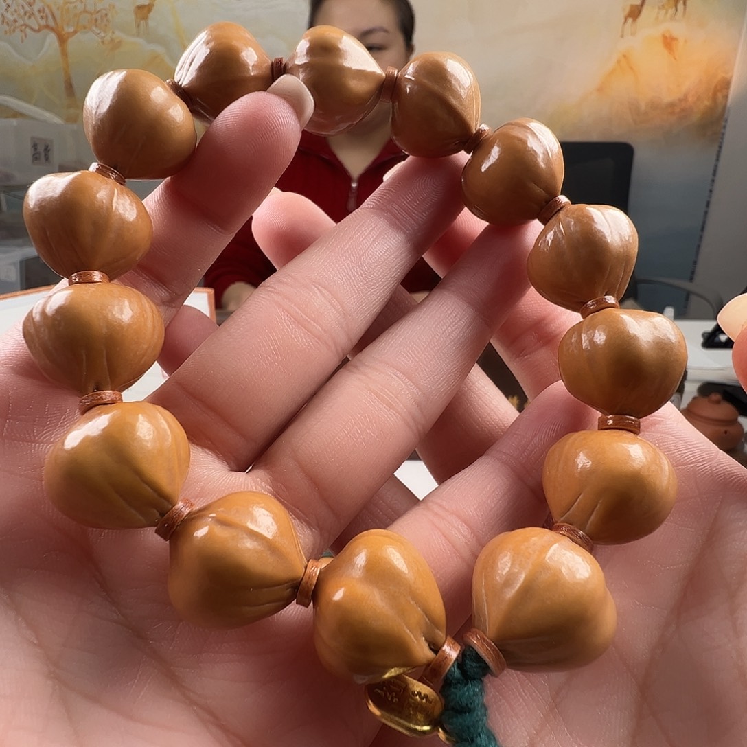 橄榄核吊坠橄榄核