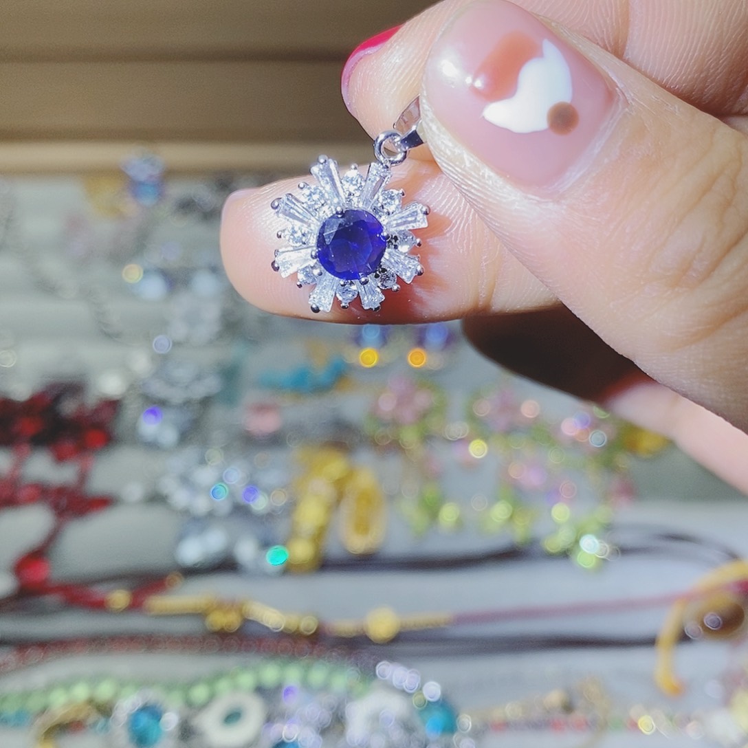 【闪购商品】托帕石耳饰银S925镶嵌