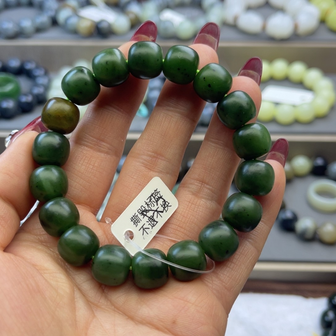 和田玉手链未镶嵌