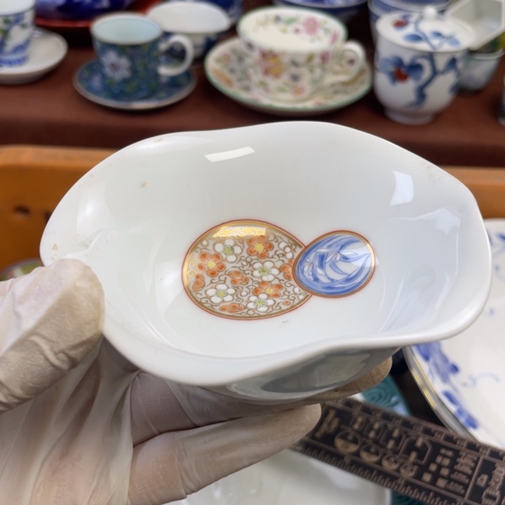 陶瓷他家瓷器真美…开播了