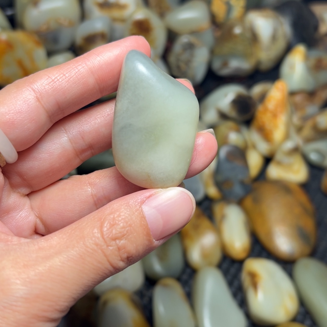 和田玉（青玉）A14未镶嵌