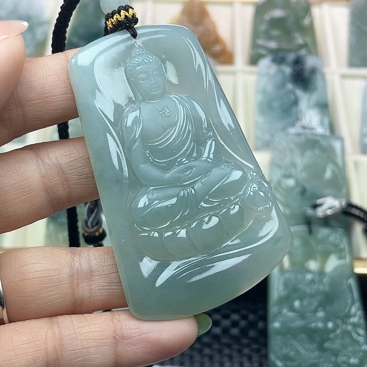 颈饰未镶嵌翡翠～****～天然缅甸翡翠A货大日如来