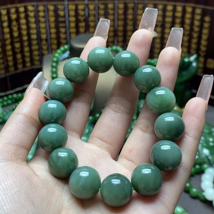 和田玉手串未镶嵌