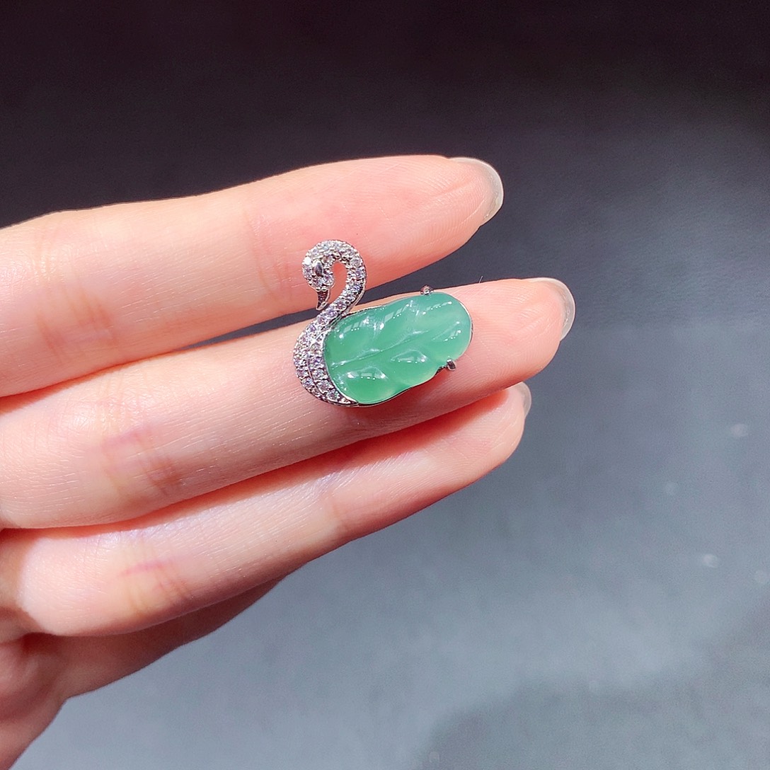 未镶嵌戒指翡翠翡翠