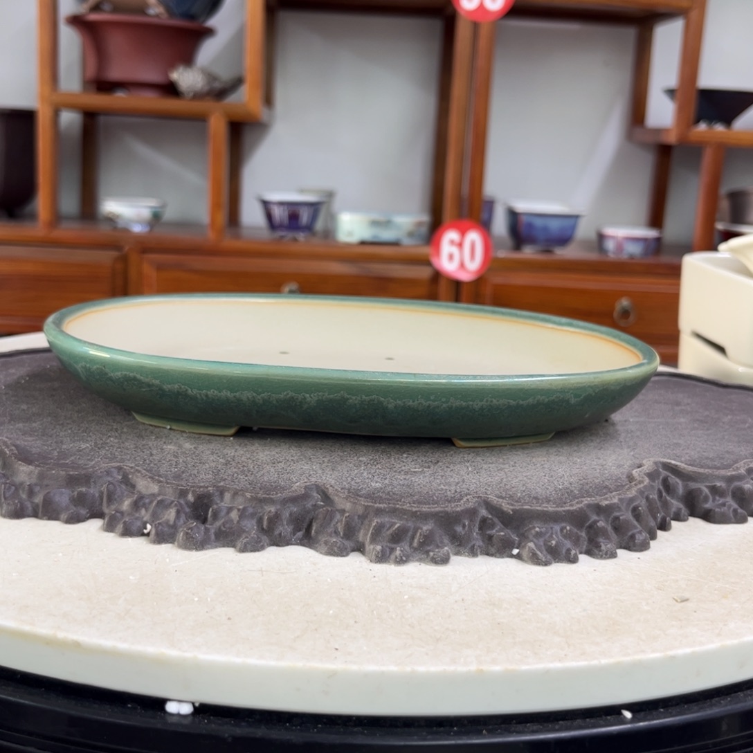 紫砂花盆瑕疵3.5-24-17。。。