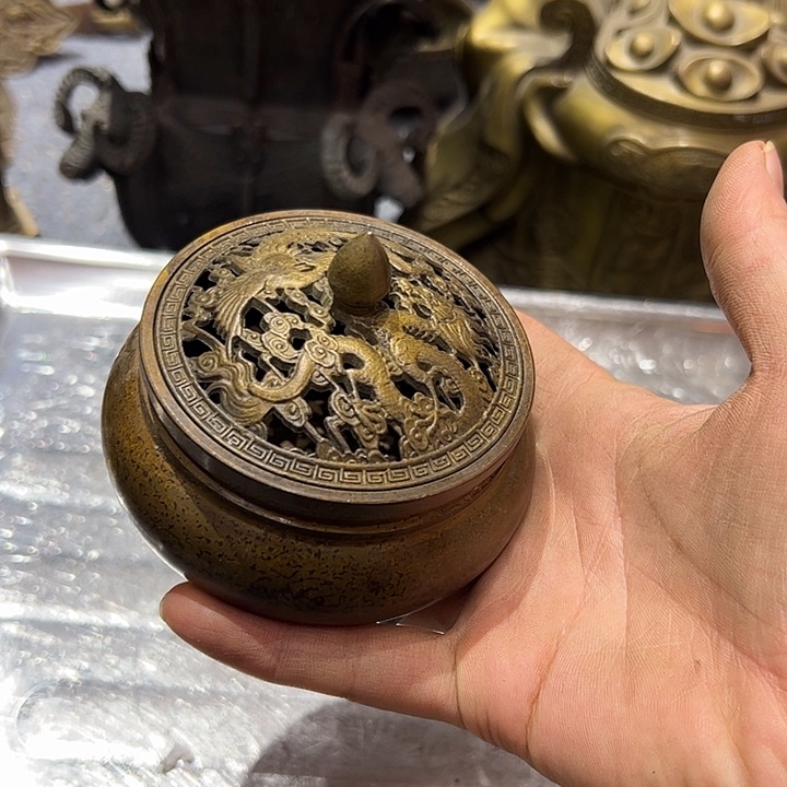 我**素微瑕疵黄铜摆件工艺品