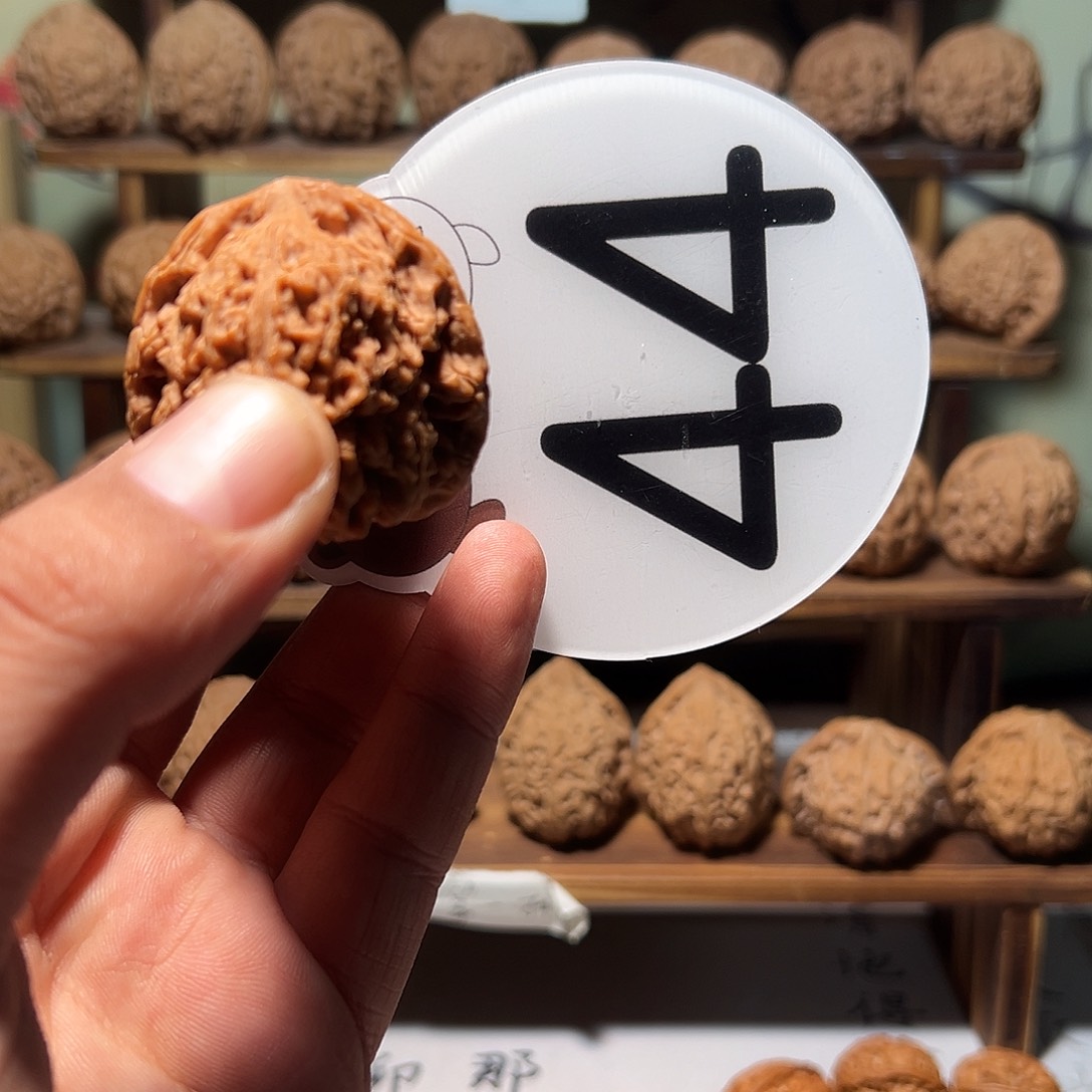 唯*文玩核桃，白色44