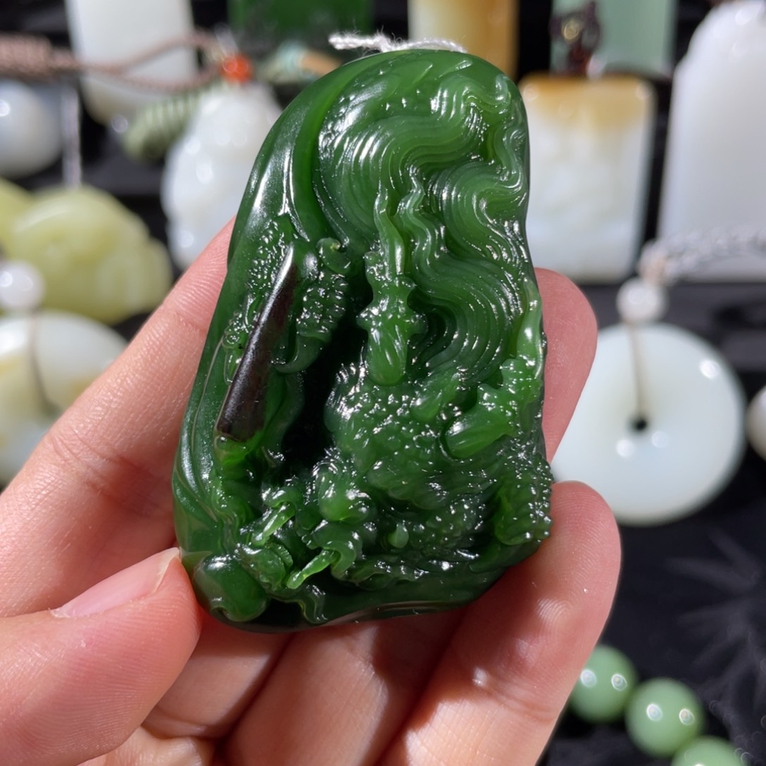 和田玉未镶嵌颈饰