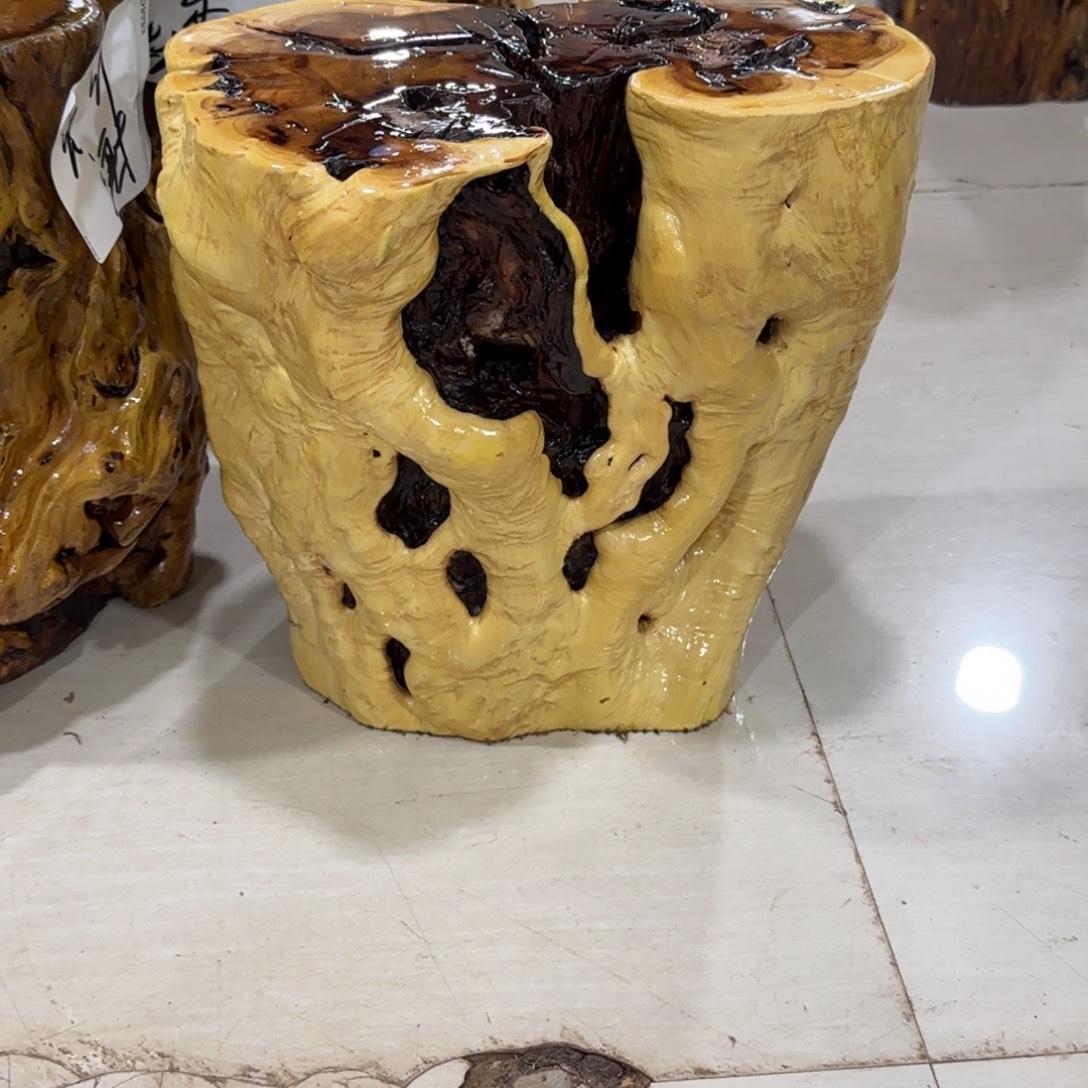 独***峰龙纹鸡心枣木手工艺品 