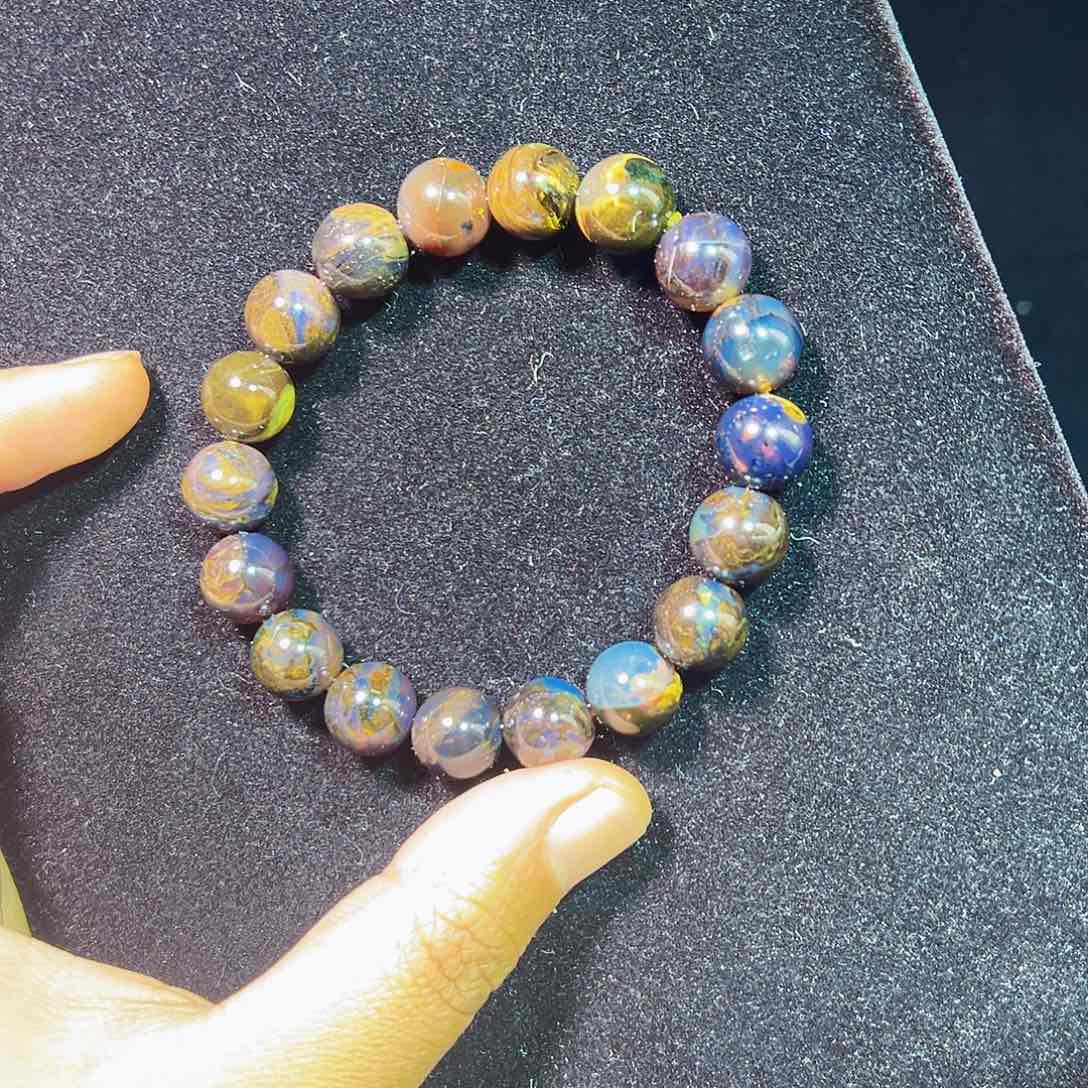 琥珀裸石未镶嵌琥珀