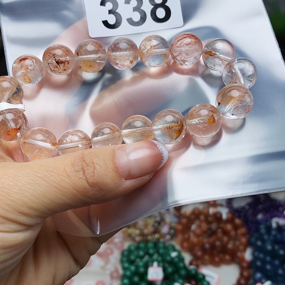 未镶嵌水晶手串手串338。 