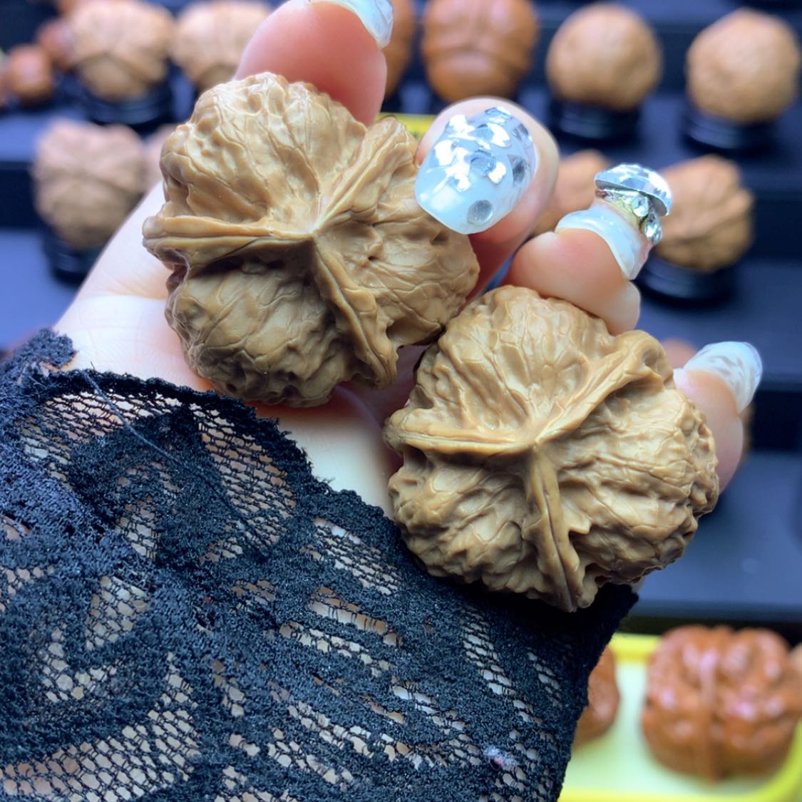 【闪购商品】文玩核桃吊坠三棱