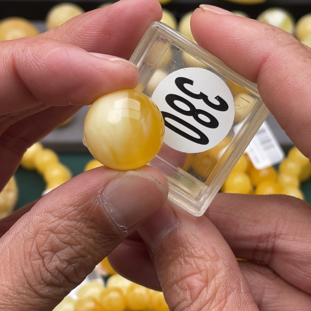 蜜蜡珠宝奇石未镶嵌福****意