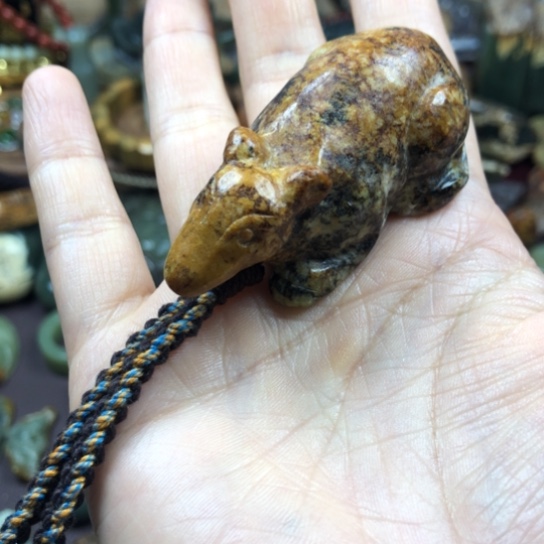 岫岩河磨玉（透闪石质玉）把件未镶嵌