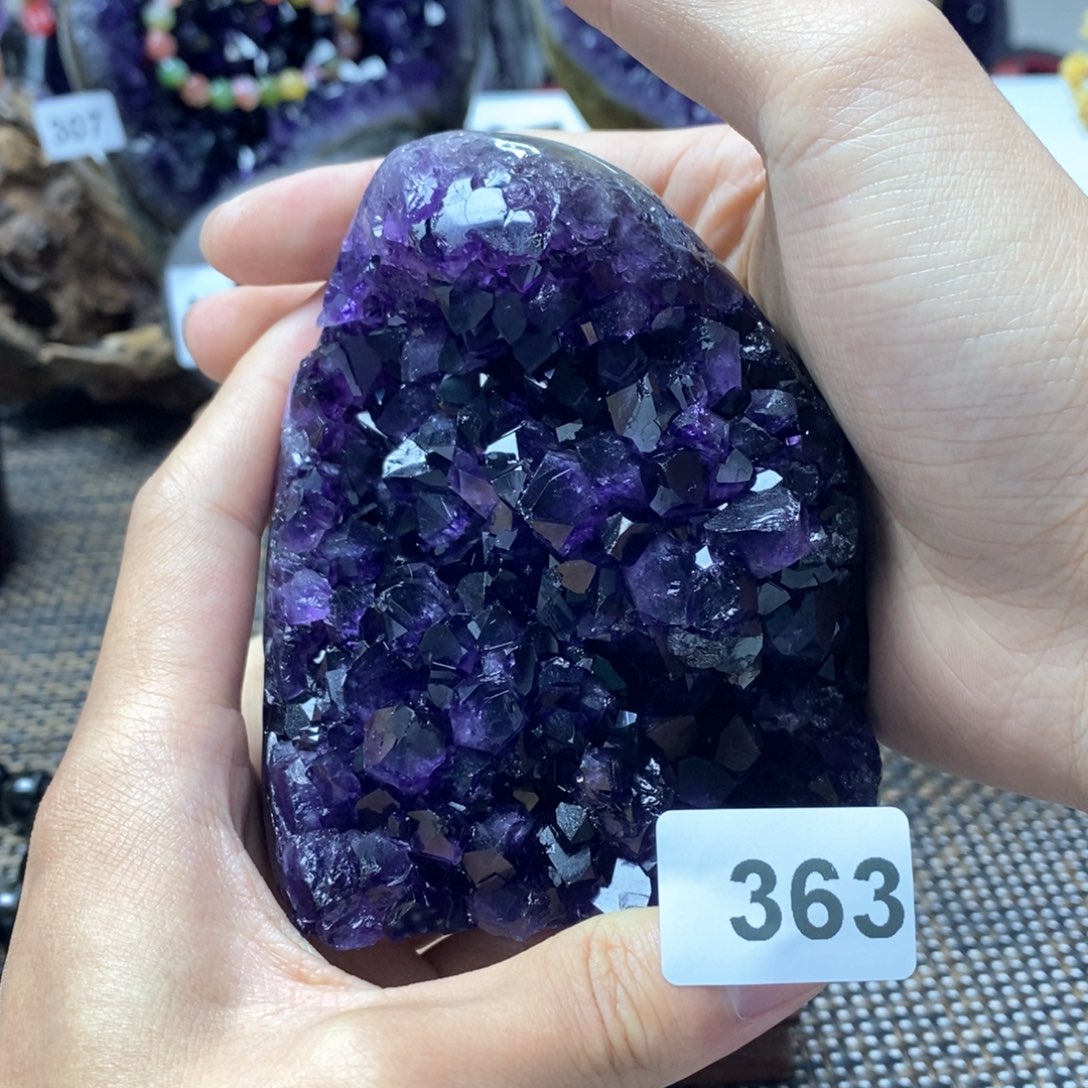 大型摆件（非配饰）紫晶未镶嵌