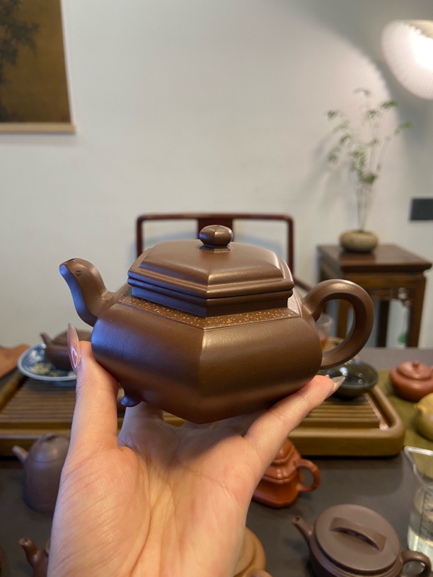 茶亦醉人自营品：宣炉｜高品级紫｜160cc紫砂六方紫砂壶