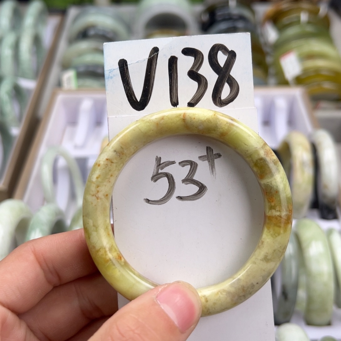 岫玉手镯未镶嵌天然岫玉微瑕