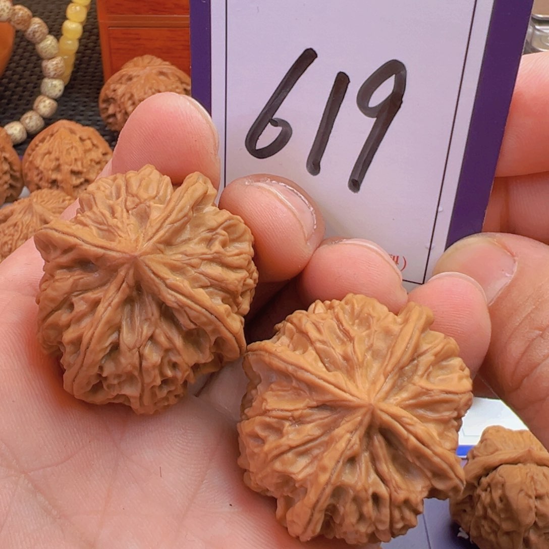 文玩核桃把件全品野生四棱36.5尺寸619号