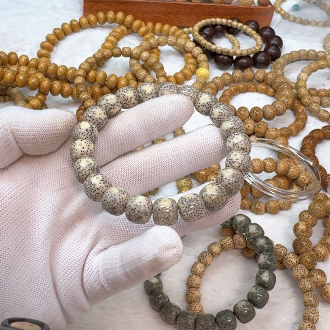 我***衫手串星月菩提石玉料11