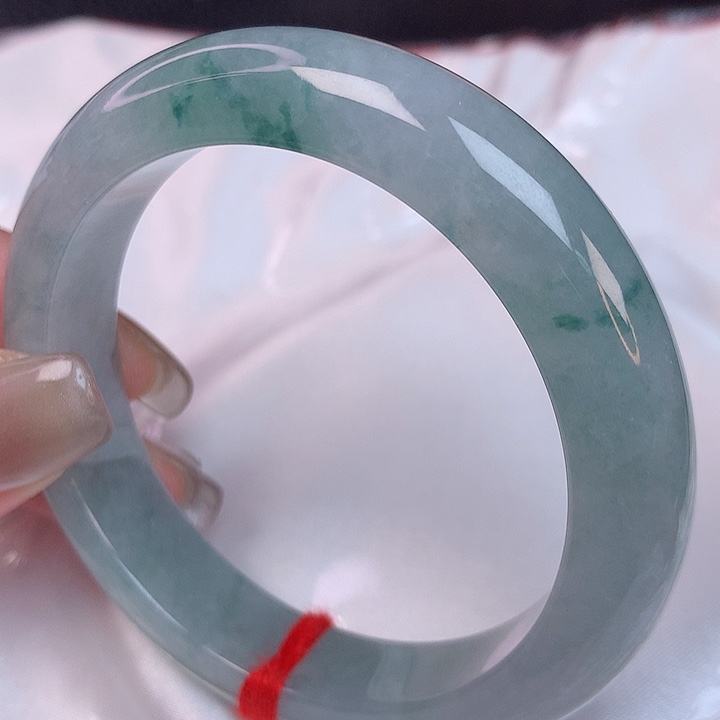 翡翠手镯未镶嵌53+ 翡翠手镯