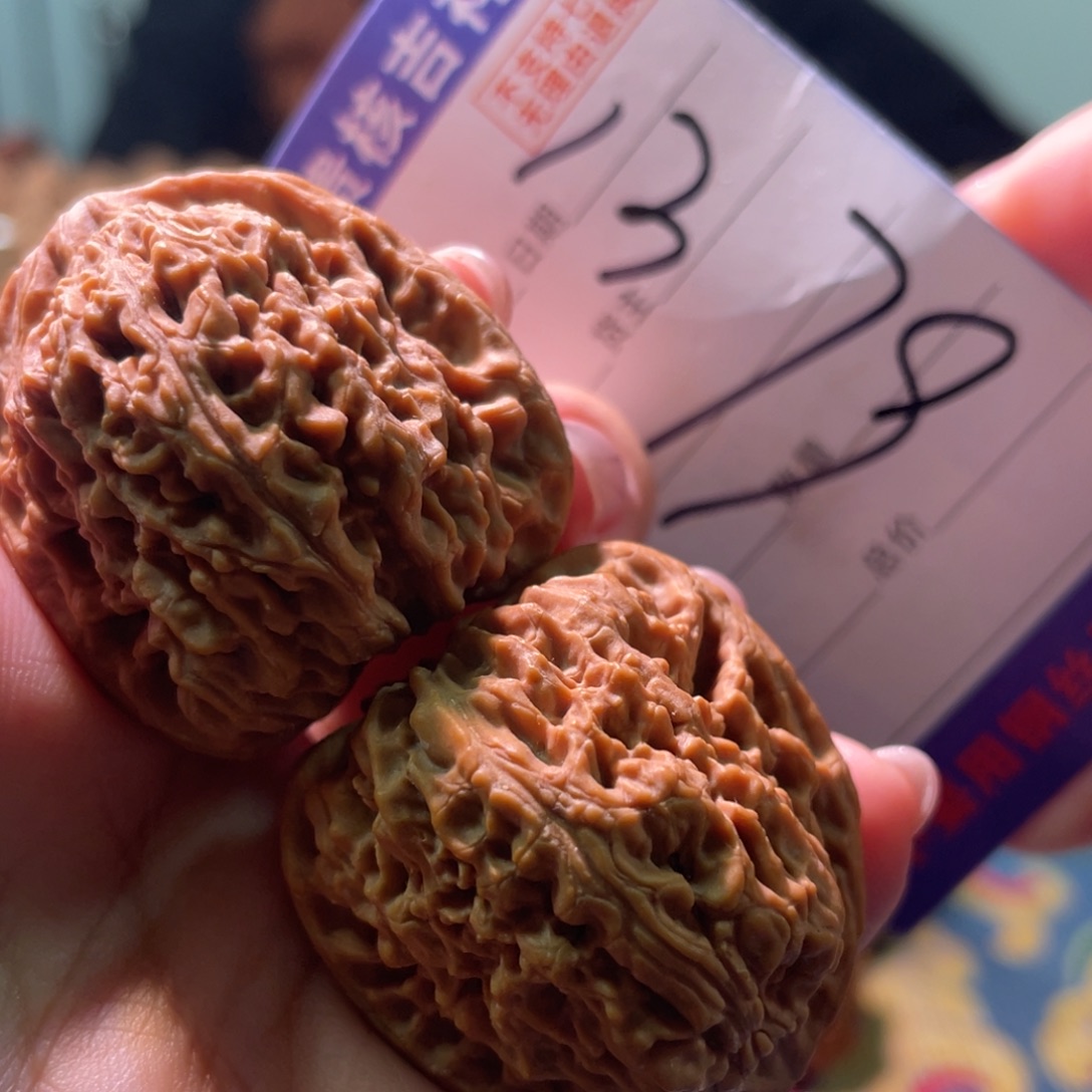 小***子核桃把件胡子胡子胡子胡子