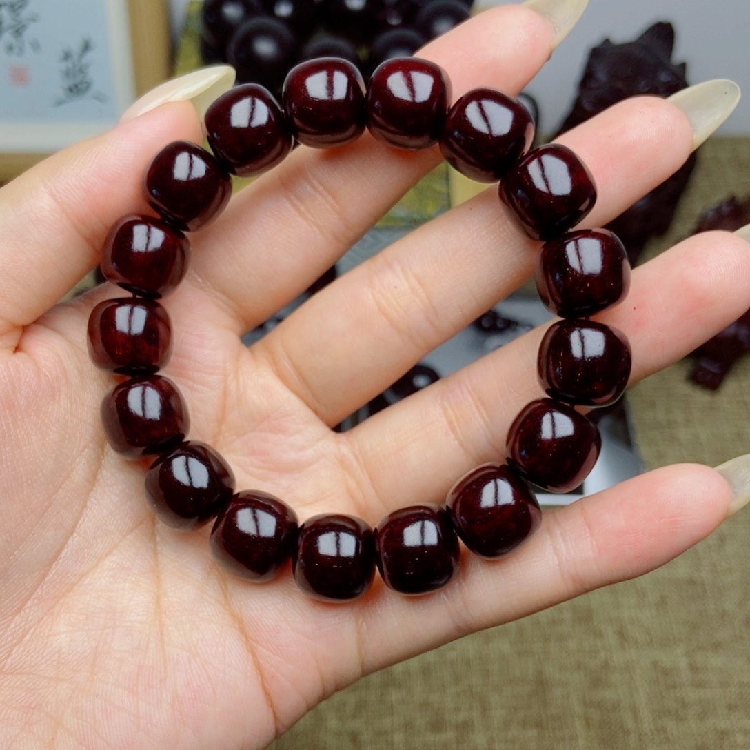 檀香紫檀（小叶紫檀）1112