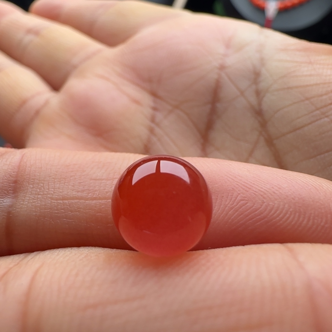 豪***寓南红玛瑙未镶嵌圆珠8.9
