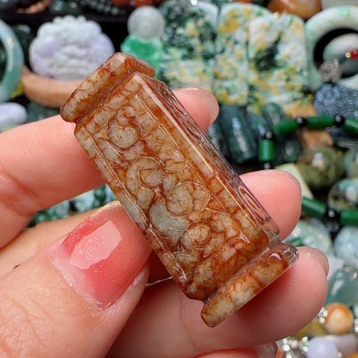 翡翠颈饰未镶嵌天然A货99