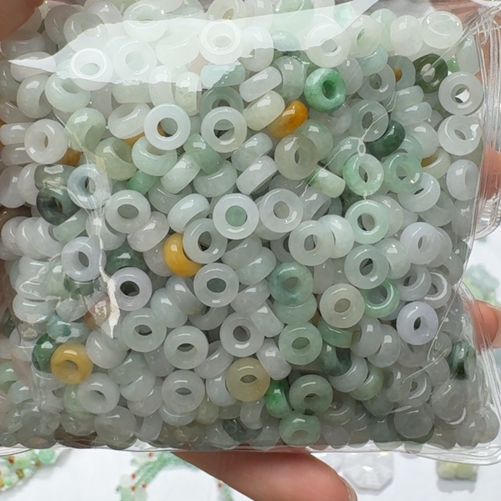 未镶嵌挂件翡翠福利20个，不包邮，拍一单邮费发货